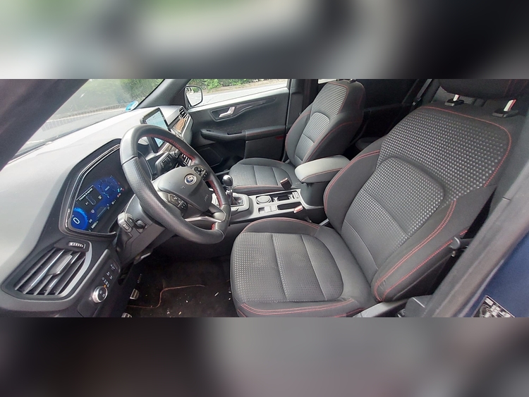 Ford Kuga 2.0 150cv foto 5